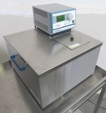 C193719 VWR 1147P Refrigerated Recirculating Chiller (0.001°C Resolution, 5L)