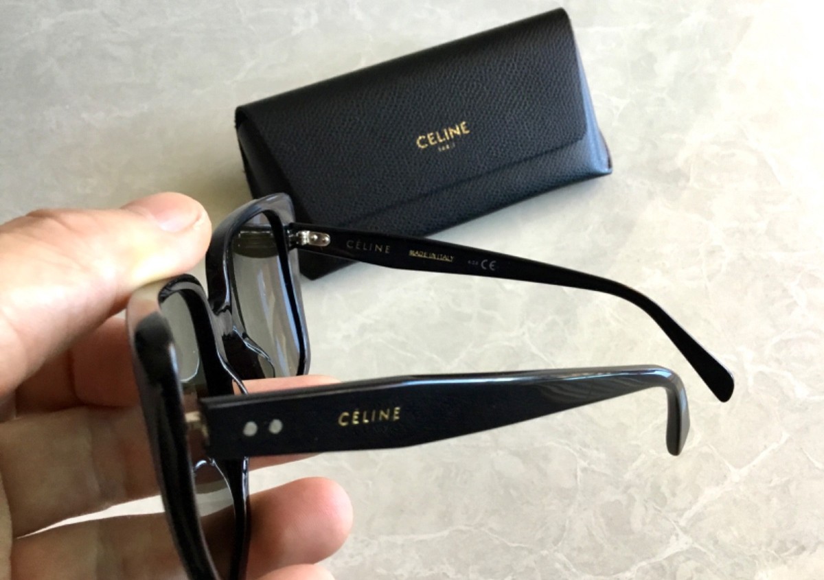 $495 Authentic Celine Paris Butterfly Oversized Black