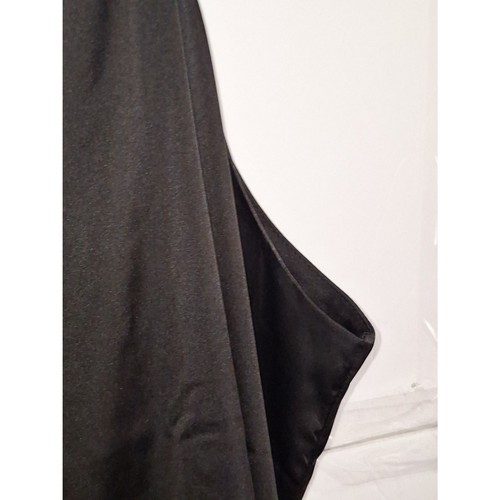 A Wantschun Women's Plus Black Satin Chemise Sleeveless Sexy Camisole 4X - Picture 6 of 7