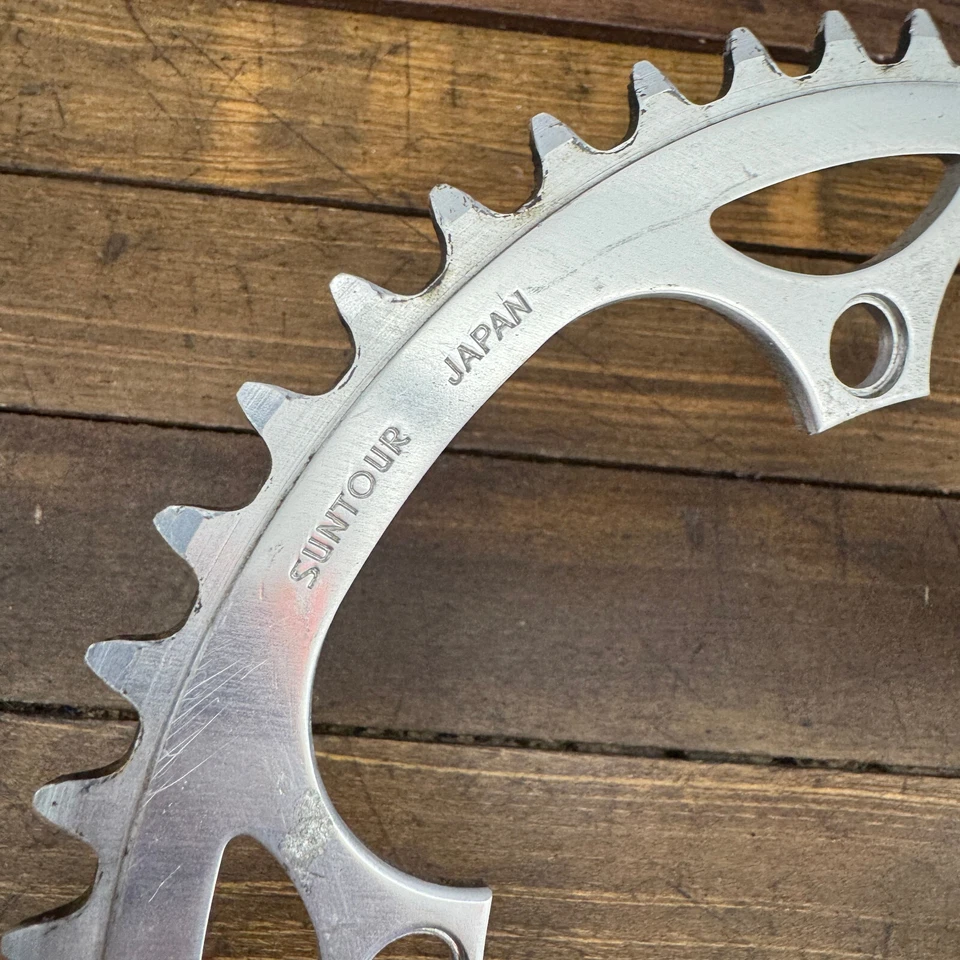Plato vintage Suntour Superbe 53t 144 BCD 53 dientes aleación 80 carretera carrera Foto 3 de 4