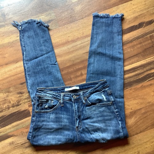 Kancan Größe Jr. 9 ausgefranste Ankle-Jeans im Used-Look - Bild 3 von 5