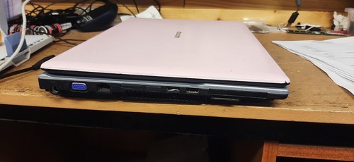 Zoostorm W67TH Dual-Core @2.3Ghz 250GB HDD, 4GB RAM, Win 10, (685) - Picture 12 of 18
