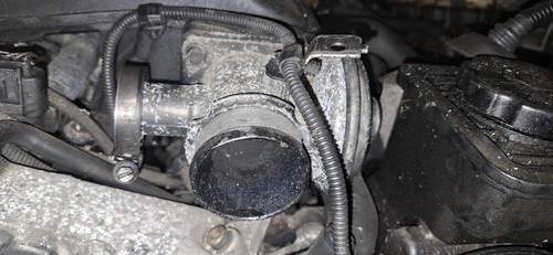 72252300 AGR Ventil Abgasrückführungsventil  BMW 3-Series DE2683833-01