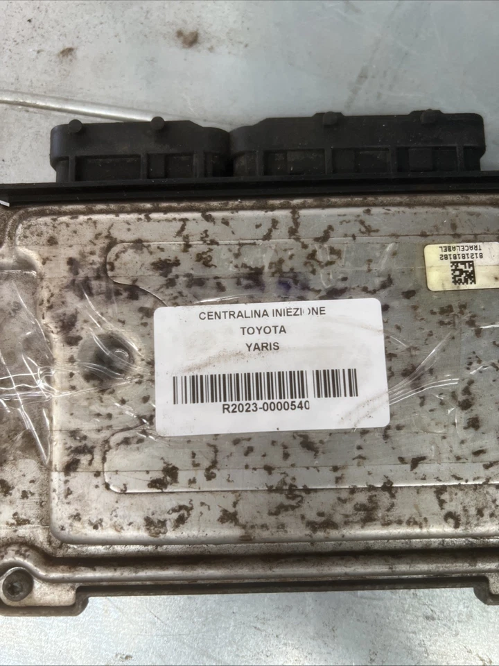 0261208841 Centralina iniezione  TOYOTA YARIS 1.0 12V (FRP) Ber. 3p/b/998cc - Immagine 2 di 2