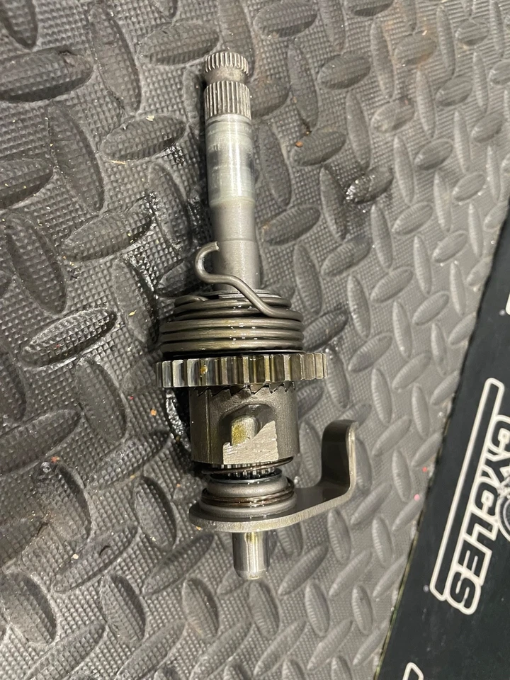 Honda CB125 1984 Kick Kicker eje de arranque engranaje cb125s Foto 4 de 4