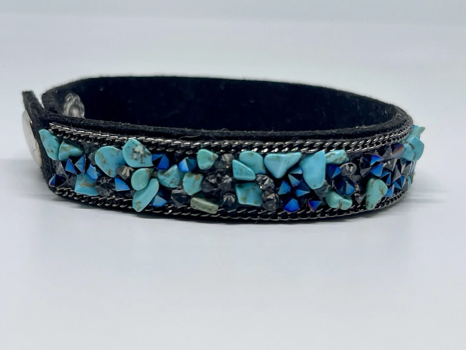 Turquoise Gemstone Silver Sparkly Black Suede Cuff Bracelet Artisan Snap Adjust - Image 4 of 4