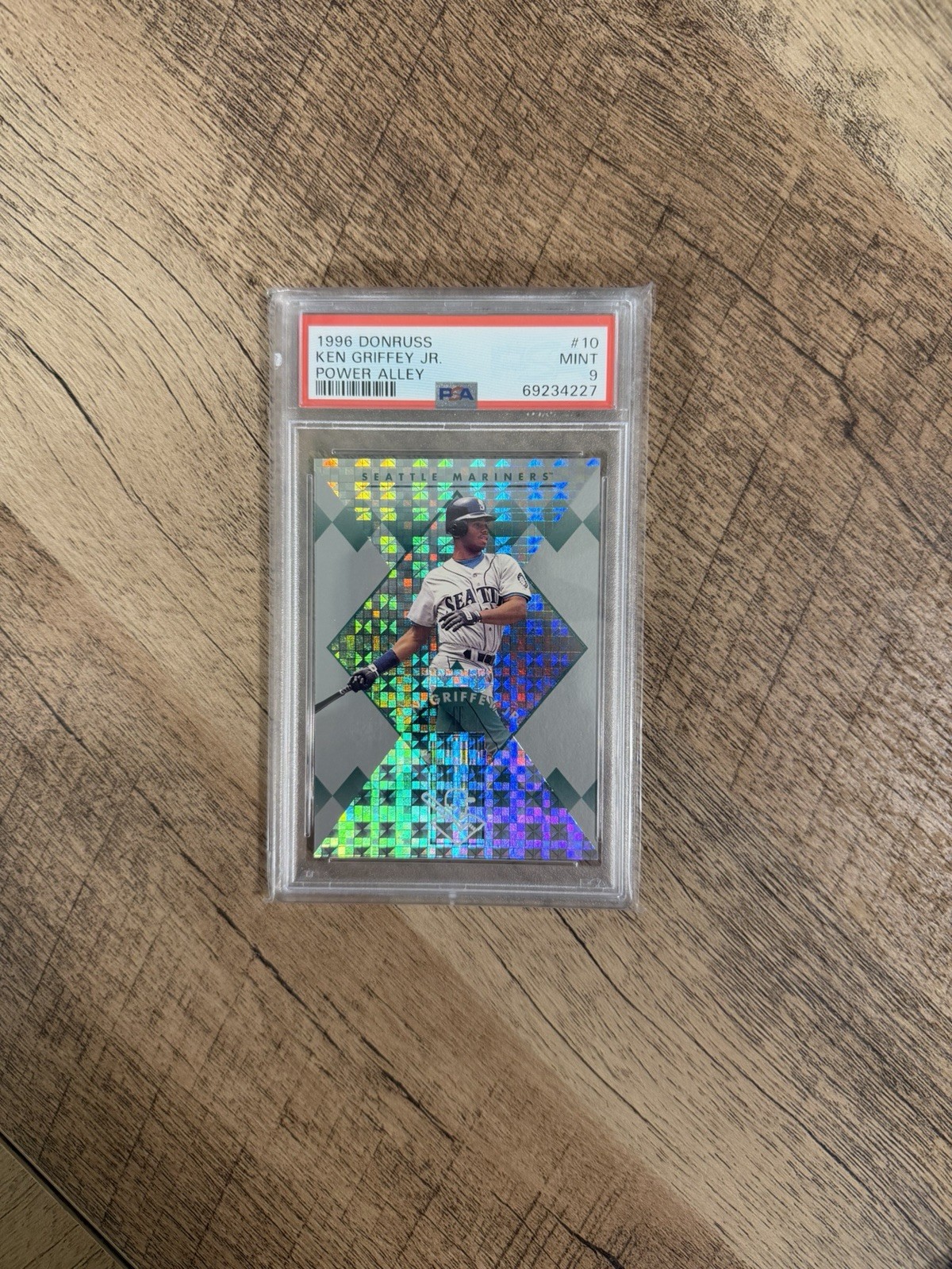 1996 Donruss Power Alley #10 Ken Griffey Jr. Mariners 3427/5000 PSA 9 MINT