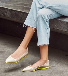 cole haan zerogrand bow skimmer