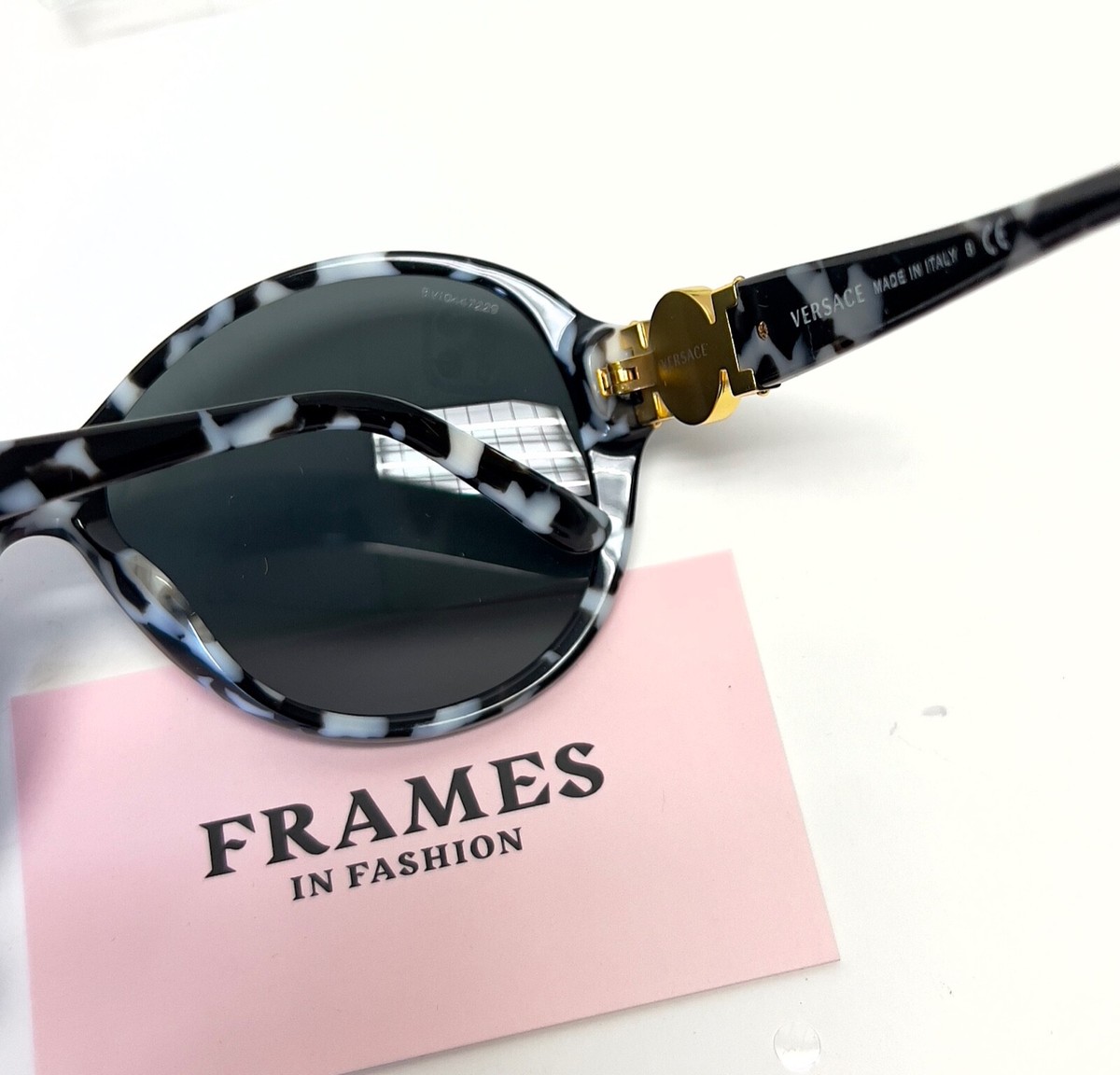VERSACE Oversized 4261 Spotted Black White Zebra Chain VERSACE Oversized 4261 Spotted Black White Zebra Chain