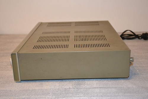 Phase Linear DRS 250 Vollverstärker - Bild 3 von 9