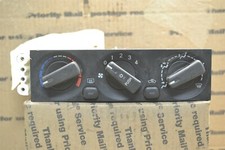 03-05 Chrysler Sebring Coupe AC Temperature Climate Control MR568334 B 3 760-8F4