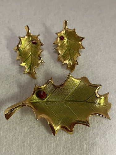 Giovanni Navidad Acebo Broche Pin Clip en Pendientes Set - Imagen 2 de 5