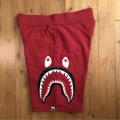 BAPE Side Shark Sweat Shorts Red × ABC camo pink A Bathing BAPE Side Shark Sweat Shorts Red × ABC camo pink A Bathing