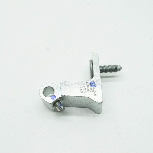 AUDI Q5 FY Front Right Door Lower Hinge 8V0833404H - Picture 5 of 9
