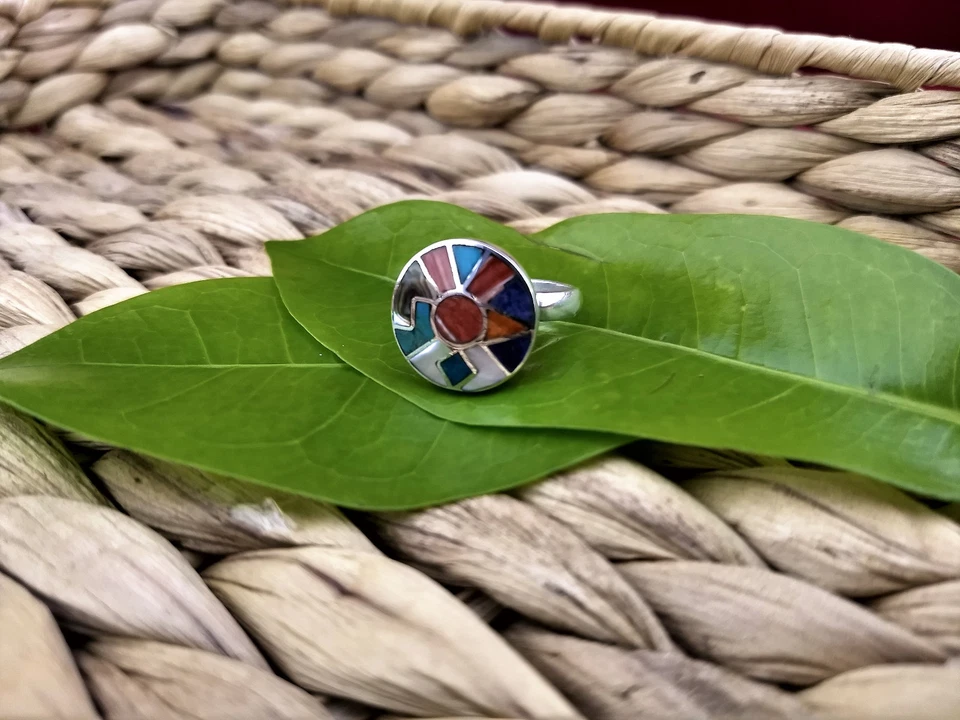Anillo peruano hecho a mano plata 950 conchas de piedras figuras geométricas talla 7,5-8,5 Foto 3 de 4