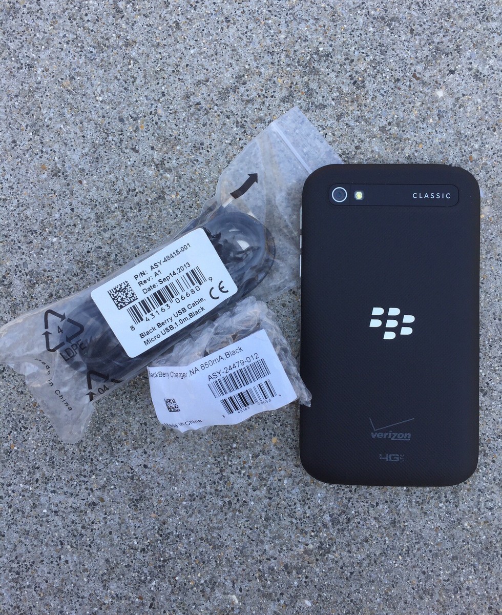 BlackBerry Classic Q20 16GB 4G LTE Unlocked Qwerty Keyboard Phone --New Sealed E - Foto 3