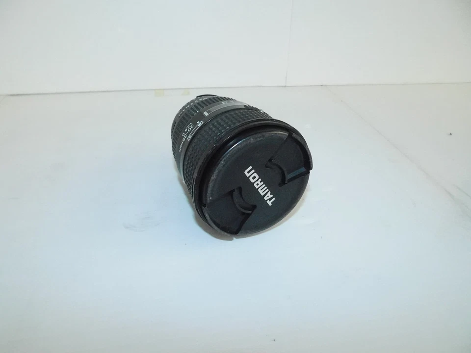 Lente Nikon AF NIKKOR 20-35mm f/2.8d (CWW25) - Imagem 2 de 4