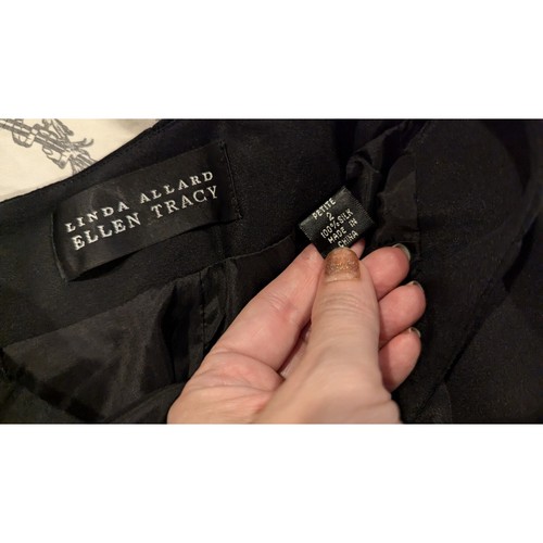 Linda Allard Ellen Tracy Women Black Silk Skirt 2 Petites Classic Officewear - Picture 3 of 4