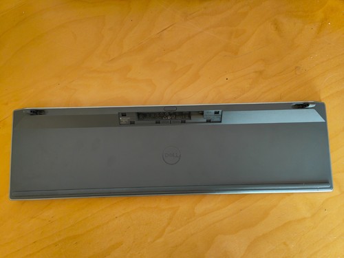 Dell KB7221Wt Wirelss Keyboard Uk, (Silver/grey) RF or Bluetooth - Picture 2 of 6