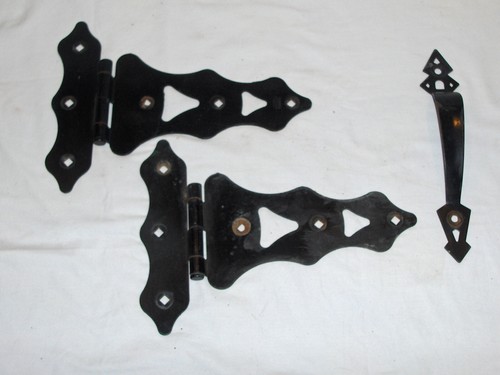 (2)Vintage Black Gate Hinges by Stanley ~ Metal, Ornate, Removeable pins BONUS
