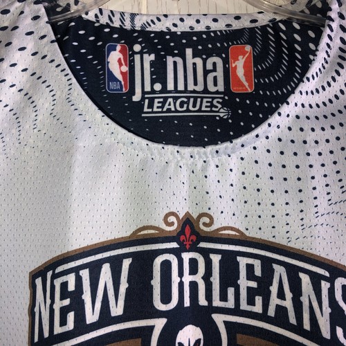 Jr NBA Leagues New Orleans Pelicans Basketball Youth Jersey - Youth Small - Picture 3 of 6
