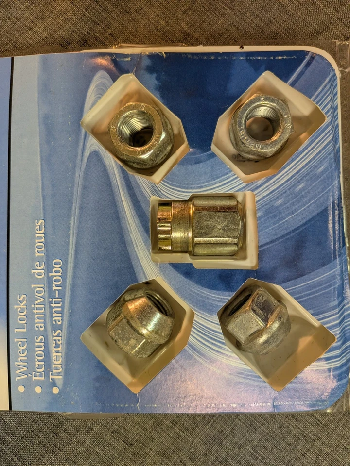 Cerraduras de rueda OEM GM 12498075 caja abierta accesorios originales Cadillac Chevrolet Foto 3 de 3