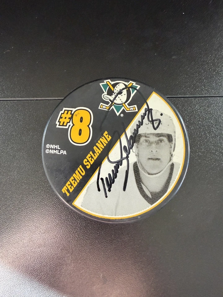 Anaheim Ducks - Disco autografiado firmado por Teemu Selanne y Paul Kariya  Foto 2 de 2