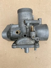 Suzuki GT250M carburettor body RH , 186 / 54  , see below