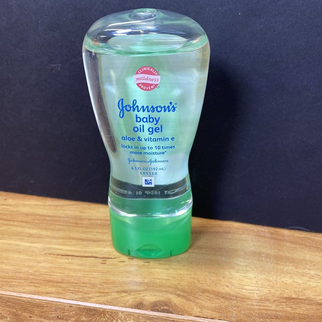 3 Johnsons Baby Oil Gel Aloe Vitamin E 6 5 Fl Oz 192 Ml Each For Sale Online Ebay