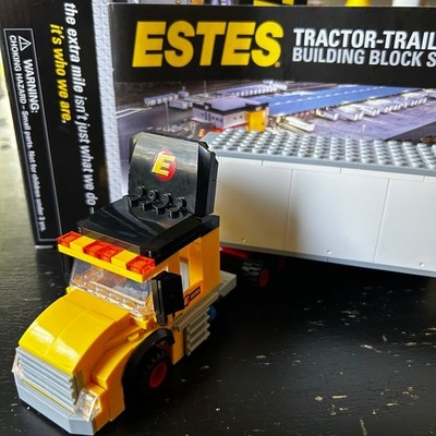 Estes Tractor-Trailer Building Block Set Yellow Semi Truck and Trailer Complete