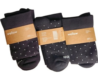 3 Wellow Premium Bamboo Compression Socks Size LARGE Black Dot