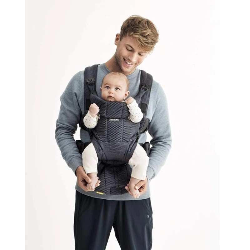 BabyBjorn Baby Carrier Free 3D Mesh in Anthracite Gray