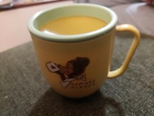 Vintage Yellow Color Tommee Tippee Cup Sippy Cup with Weighted Base And Lid