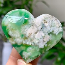 56G Natural green cherry blossom agate heart-shaped specimen Healing