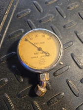 Antique  US Gauge Co Tire Pressure Gauge 1920s 40 PSI Bicycle 