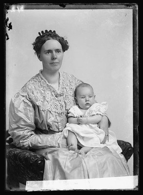 Photo:Mrs. M. Daugherty Portrait with Baby c1905-1909