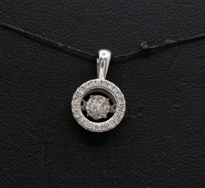 (MA5) 10k Weißgold Diamant Anhänger 0,30 ctw 0,9 Gramm 5/8 Zoll Lang