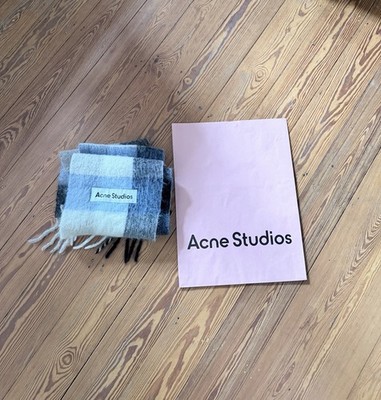 acne studios schal Mit Rechnung