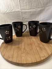 Coffee mugs better homes and garden Sylvan Springs collection set a four