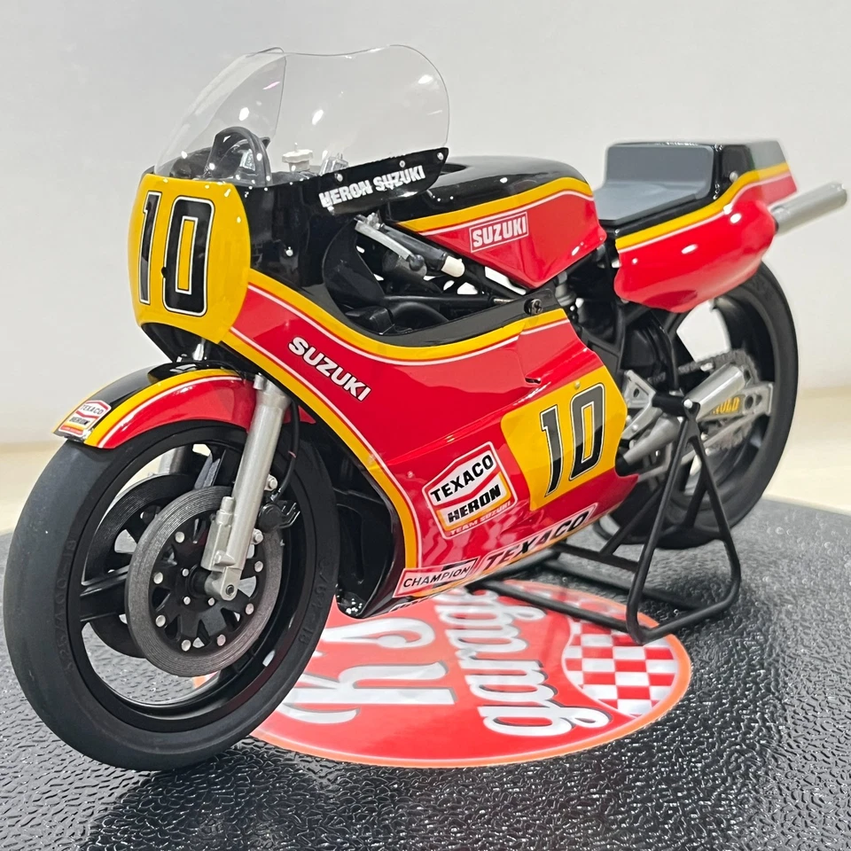 Tamiya 1/12 Suzuki RGB500 '80 1980 GP Racer No.10 Masterwork Finished 21068 - Image 3 of 4