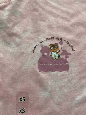 UNIQLO UT Animal Crossing Tom Nook Tanukichi T-shirt XS Pink