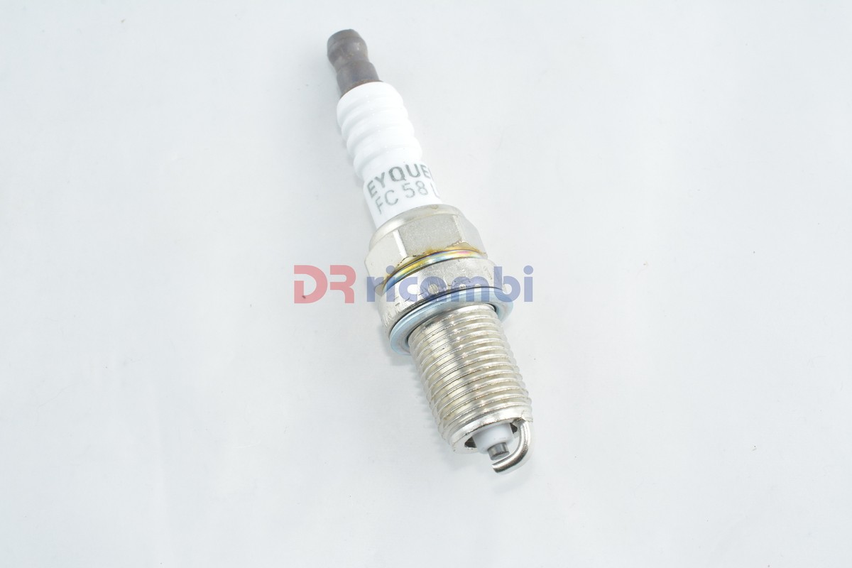 CITROEN Spark Plug For AX BX C15 C3 XM ZX Peugeot 306 309 405