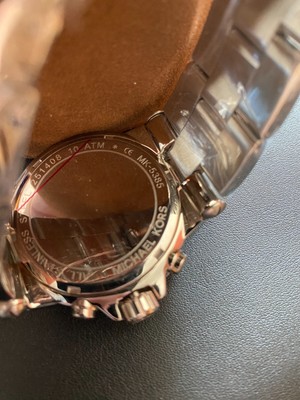 Michael Kors Womens Chronograph Watch Crystal Pavé Bezel  display picture 3