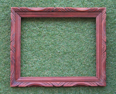 Antique beautiful wooden frame circa 1920 foliage dimensions: 30.4 x 24.4 cm.