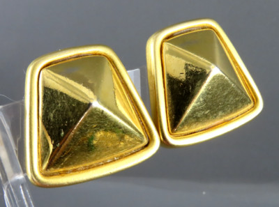Vintage GIVENCHY GOLD TONE CLIP ON EARRINGS Geometric Pyramid RUNWAY COUTURE!