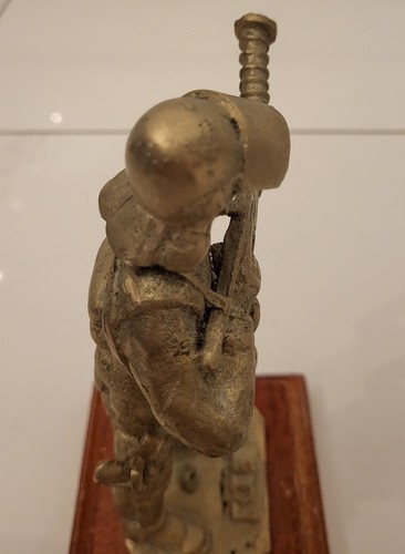 Sculpture bronze? soldat gendarme ? Crs ? Lanceur grenade cougar masque gaz Cie5 - 第 12/14 張圖片