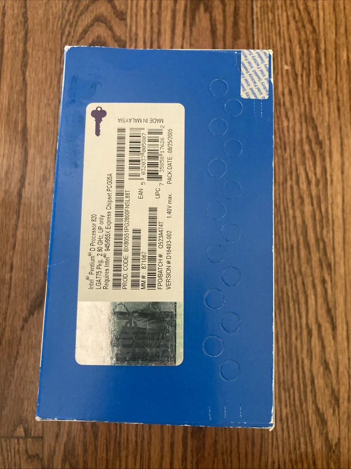 Intel Pentium D Processor 820 (LGA775) - Sealed - Image 4 of 4