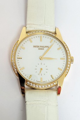 Ladies 18k Rose PATEK PHILIPPE Calatrava Watch Ref 7122/200R-001 DIAMOND BEZEL