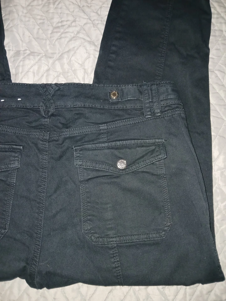 pantalón cargo white house black market Foto 4 de 4