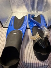 Speedo full-foot snorkeling fins and a snorkel